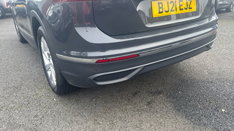 Volkswagen Tiguan 1.5 TSI 150 Life 5dr Petrol Estate